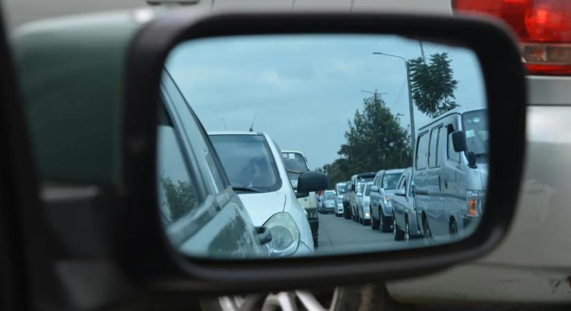 Baleset lassítja a haladást az M1-es autópályán