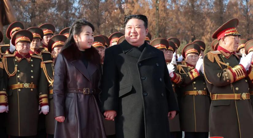Tinédzser lányát választotta utódjának Kim Dzsongun a dél-koreai hírszerzés szerint