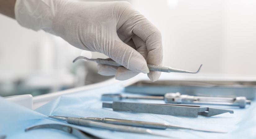 Jogerősen elítélték a kuruzsló „fogászokat” Debrecenben