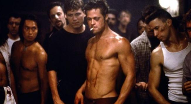 „Végünk van” – A Deadpool & Rozsomák írója reagált egy MI-videóra, amiben Brad Pitt és Tom Cruise laposra verik egymást