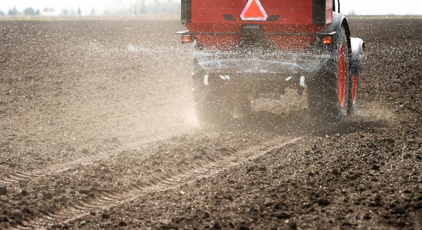 Felborította a terveket a foszfát brutális ára
