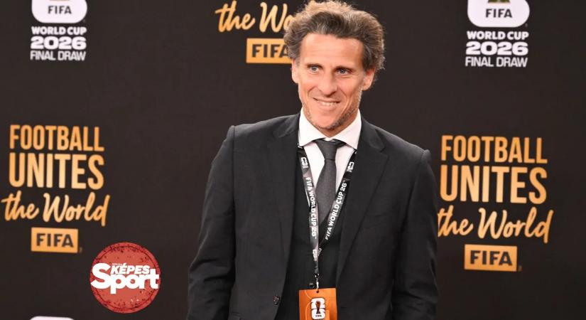 Az első 100-szorosok, 4. rész, Diego Forlán: századik meccsnek tökéletes – gól, gólpassz, MVP