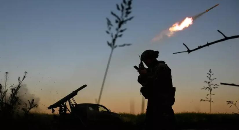 A babakocsi mellől rángattak el egy férfit az ukrán sorozó tisztek