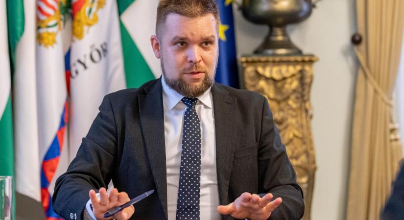 Győr polgármestere úgy tudja, távozott a lakáskasszát kezelő cég gazdasági igazgatója