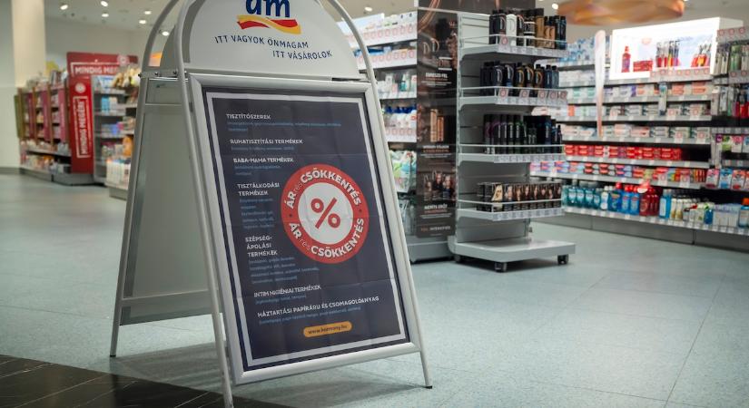 Nyolcéves mélypontra süllyedt Magyarországon az infláció