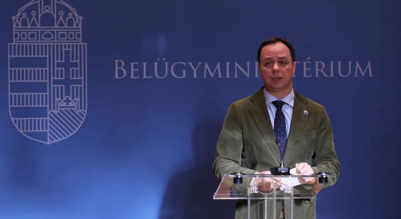 90 millió forintos támogatással fejlesztik a hivatali nyelvezet megértését