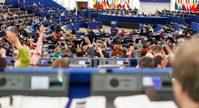 Egy magyar igent se kapott egy szegénység elleni határozat az EP végszavazásán