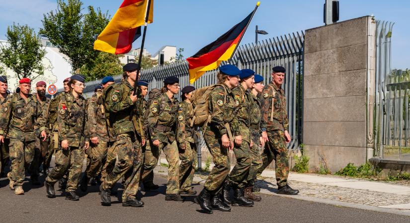 Veszélyben a NATO-projekt: a német hadseregnek nincs elég katonája