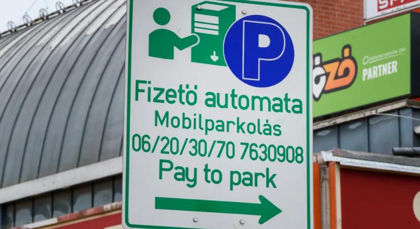 Az átláthatóság felé mozdul el a parkolás a kényelmi díj eltörlésével