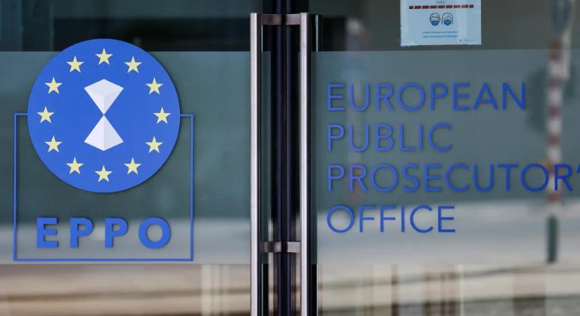 Rendőrök razziáztak az Európai Bizottságnál