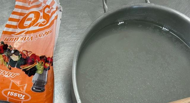 Az ország több menzáján is főztek a hungarocellel kevert sóval, a Nébih is vizsgálatot folytat