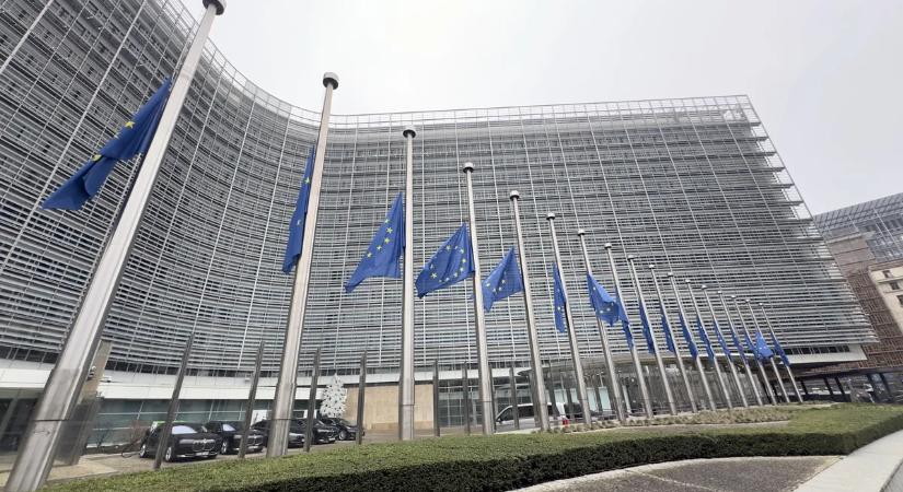 Brüsszel bevédi az általa pénzelt választási beavatkozás szereplőit