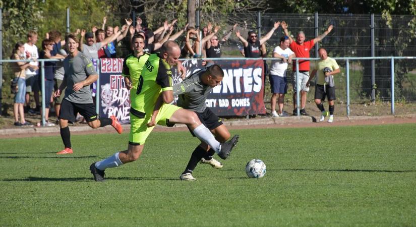 A vármegyei El Clasicóval kezdődik a tavaszi idény