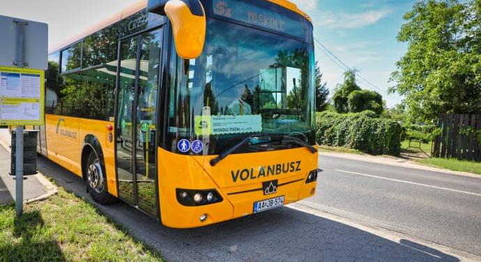 Új buszjárat segítheti a szadai diákok iskolába jutását