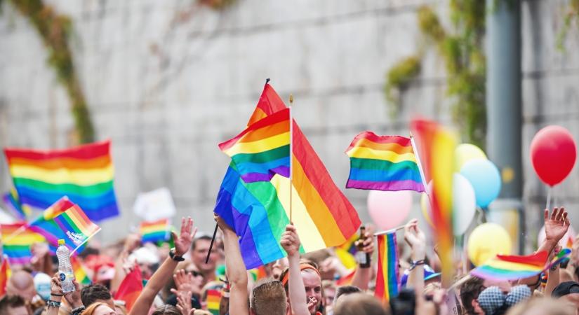 A „magyar vírus” átterjedésétől tartanak román LMBTQ-aktivisták