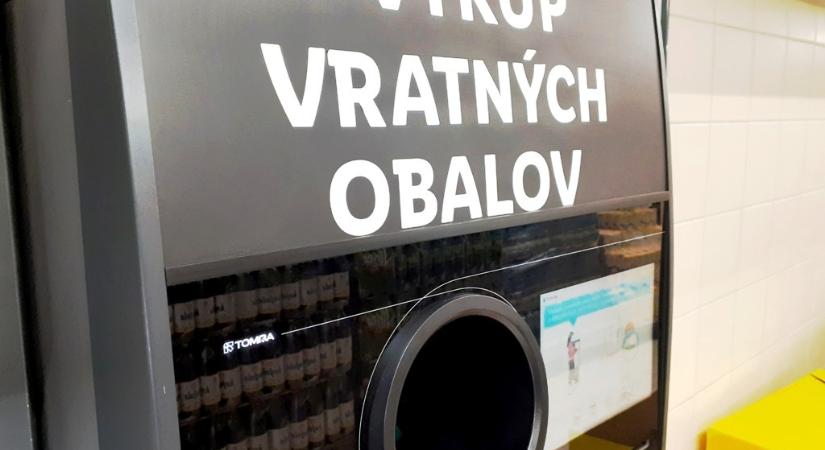 A PET-palackok és dobozos italcsomagolások 90%-át váltják vissza