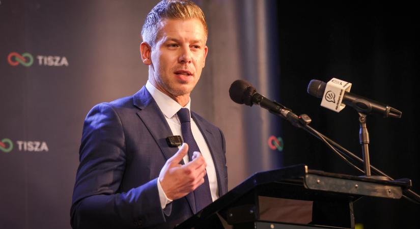 Itthon politikus nem bukik bele annyiba, amit Magyar Péter közölt, de az igazságnak korlátozott szerepe lesz az ügyben