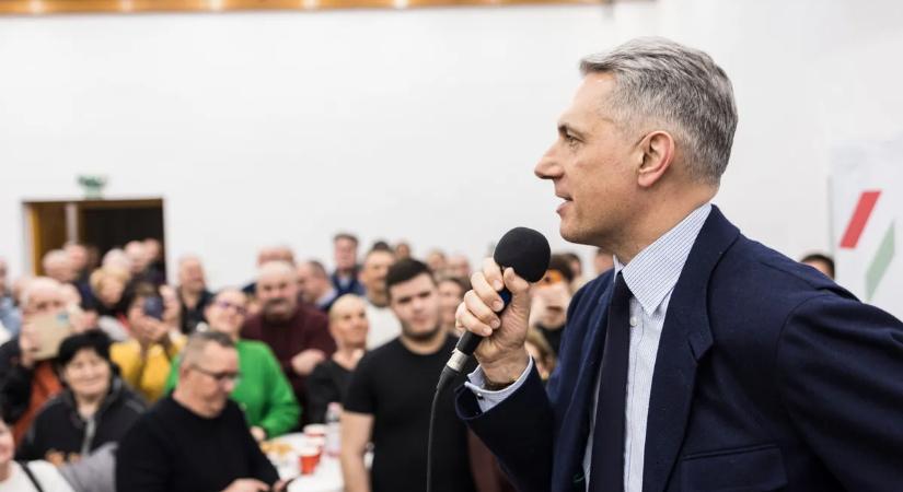 A tiszások a péceli Lázárinfón is fütyültek 9000 ember halálára!