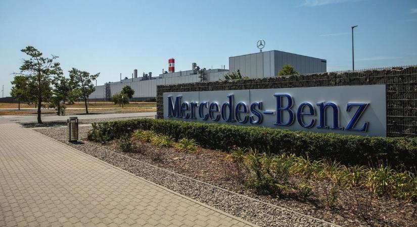 Hivatalos: négysávosítják Magyarország egyik leghosszabb főútját, a kecskeméti Mercedes-gyár előtt kezdődik az építkezés – napi 26 ezer autó jár majd erre