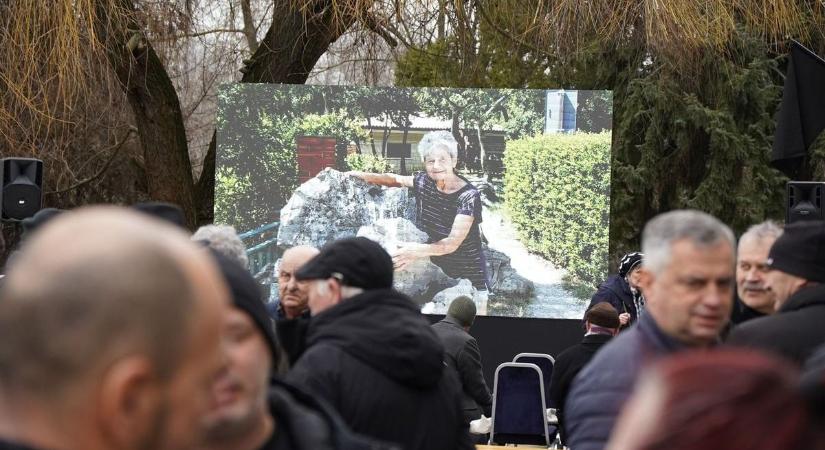 Végső búcsú Tarján Évától – a dunaújvárosi kajak-kenu sport legendájától