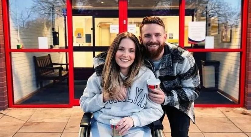 Egy egyszerű esés okozta a bajt: megrázó diagnózist kapott az édesanya