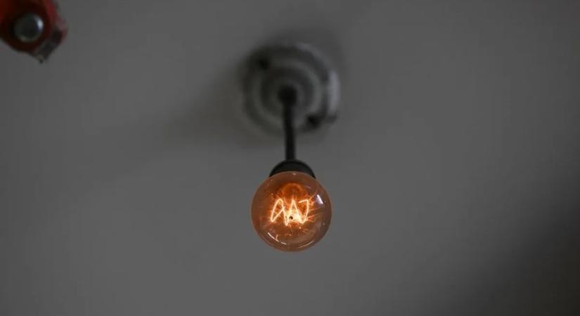 A világ legrégebbi villanykörtéje 1901 óta világít – és senki sem tudja, hogyan