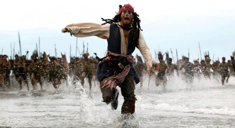 A Karib-tenger kalózai széria atyja tiszta vizet öntött a pohárba a folytatás kapcsán... valamelyest