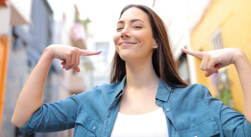 Napi horoszkóp 2026. 02. 13.: A Mérlegek kapcsolati tőkében, a Skorpiók a mindennapi rutinban kaphatnak segítséget