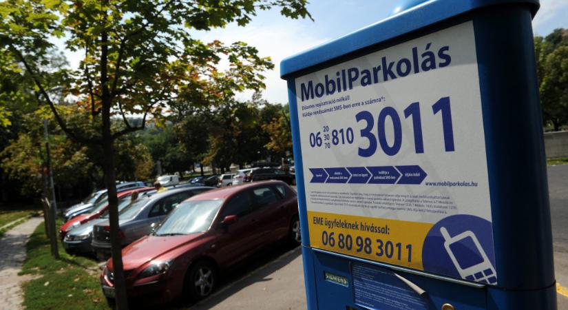 Olcsóbb lesz a mobilparkolás
