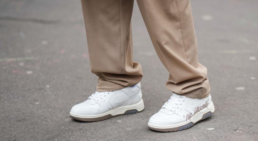 A leggyakoribb hibák, amiket fehér sportcipő viselésekor elkövethetsz – és így kerülheted el őket
