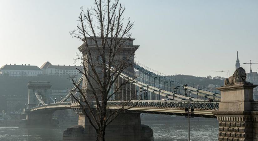 15 fokos meleg érkezik pénteken, aztán drámai fordulatot vesz az időjárás