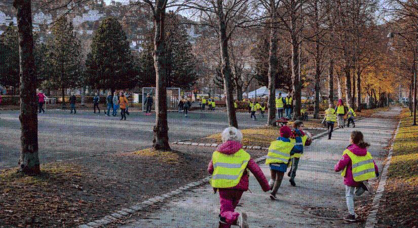 Ingyen taxi, tablet és elfogadás – mit tud a norvég oktatási rendszer, amit a magyar nem?