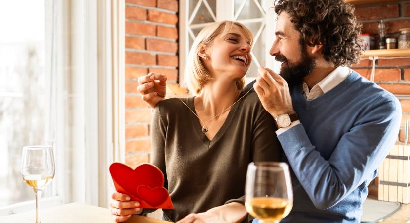 Tomos Lilla párkapcsolati mentor: „A szeretlek szó kimondásának nehézsége szinte soha nem azt jelenti, hogy hiányzik maga az érzelem”