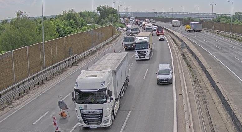 Forgalomkorlátozás lesz péntek éjjel az M0-son