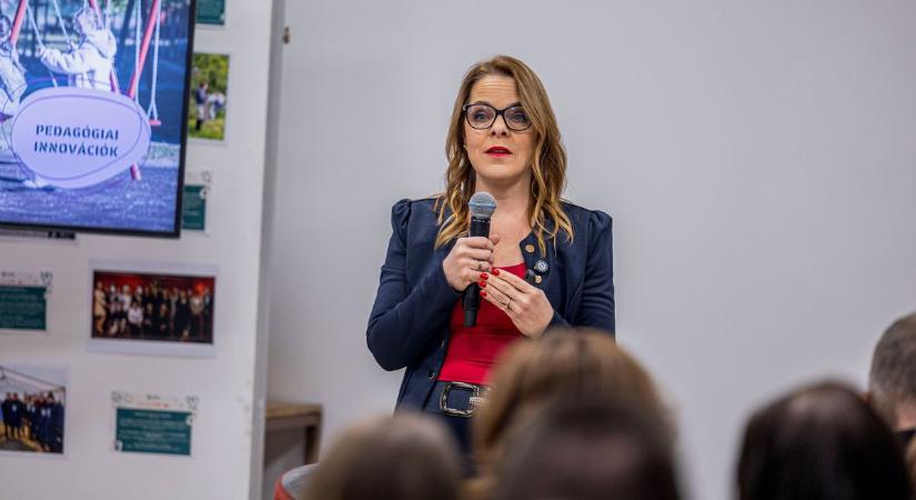 Az oktatás és a köznevelés jövője: dr. Balatoni Katalin miniszterelnöki biztos Szombathelyre érkezett