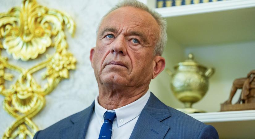 Robert F. Kennedy Jr. bevallotta, hogy vécéülőkékről szippantotta fel a kokaint
