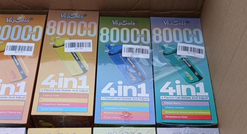 Ezt megszívta a hirdető: elvitte a NAV az illegális cigit – videóval