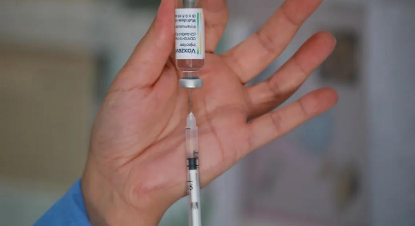 Kutatók megfejtették, miért okoznak vérrögösödést az adenovírusos koronavírus-vakcinák