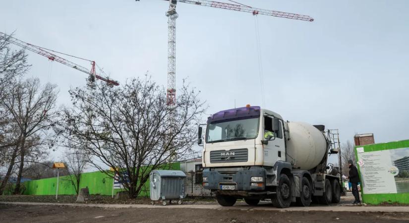 Életjelet adott az építőipar, az erős december húzza az évet