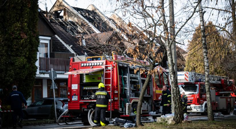 Két férfi és egy nő holttestét találták meg a lángba borult budakeszi munkásszállón