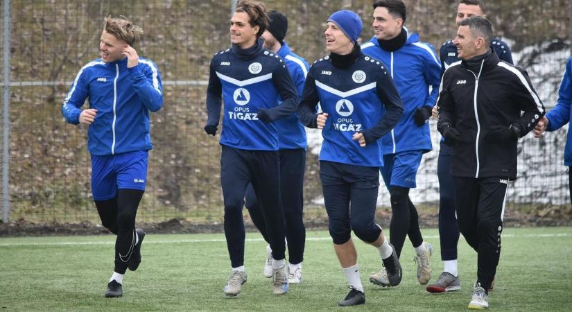 Gólgazdag tatabányai döntetlen a felkészülési meccsen