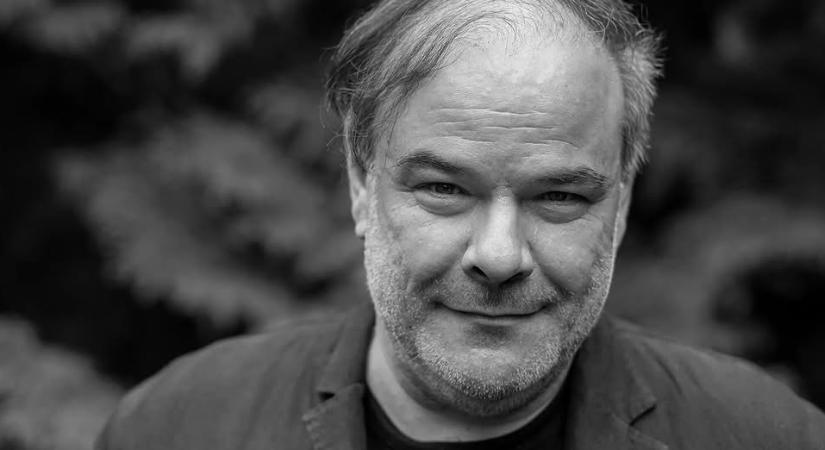 Barátok és pályatársak idézik meg Kálloy Molnár Péter életművét