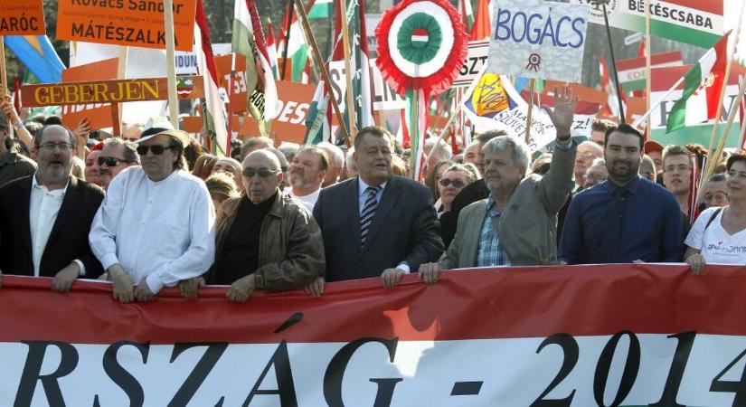 A Nézőpont 46 százalékos Fideszt mért februárban