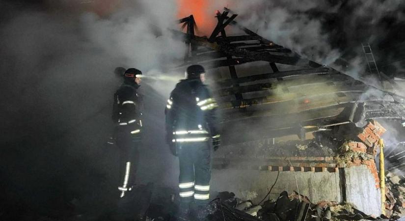 Megrázó részletek Harkiv megyéből: a romok alatt haltak meg a gyerekek