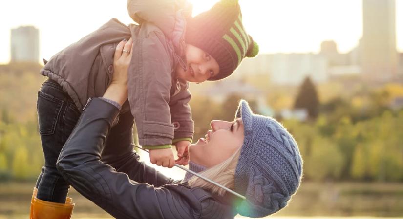 NGM: idén már csaknem 70 ezren kérték az anyakedvezményeket online a NAV-nál