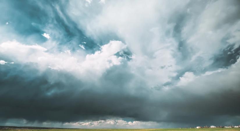 Meteorológia: vasárnapra egy hidegbetörés miatt bő 10 fokkal visszaesik a hőmérséklet