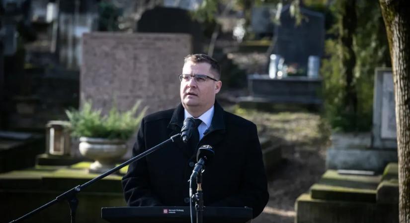 A fideszes államtitkárnak Budapest ostromáról is az orosz–ukrán háború jutott eszébe