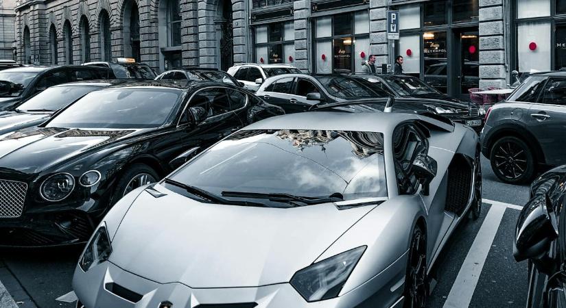 Pesszimisták az idei kilátásokat illetően az autógyártók és az autóimportőrök