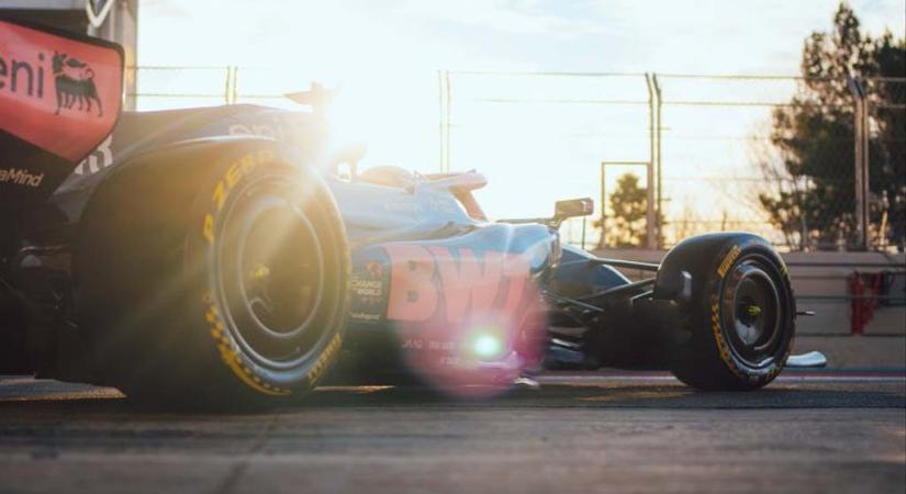 Alpine: Ha ennyire zavarja a riválisokat a Mercedes motorja, óvjanak Melbourne-ben