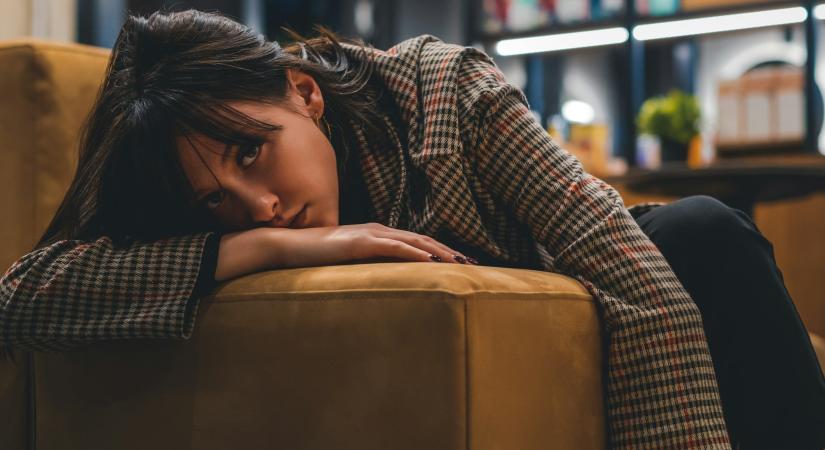 5 mindennapi helyzet, amikor a nők háttérbe szorítják önmagukat